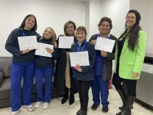 Curso Atención al cliente en salud pra Mejoramiento della comunicación y resolución conflictos.